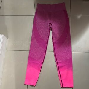 PINK Leggings